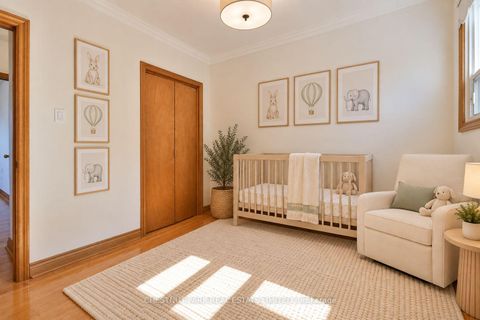 Photo 19 at 28 Charrington Crescent, Jane Heights, Toronto