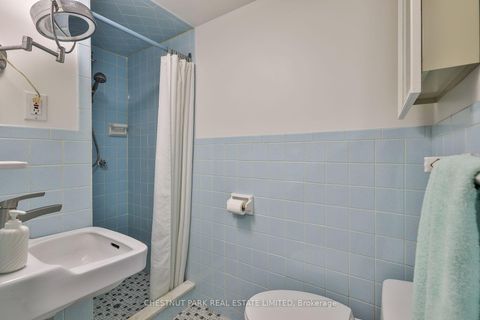 Photo 23 at 28 Charrington Crescent, Jane Heights, Toronto