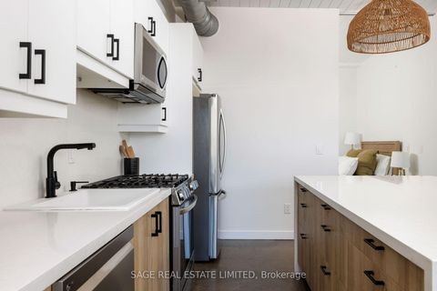 Photo 4 at 401 - 747 Queen Street E, South Riverdale, Toronto