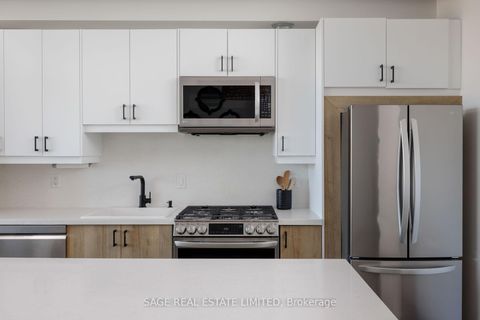 Photo 7 at 401 - 747 Queen Street E, South Riverdale, Toronto