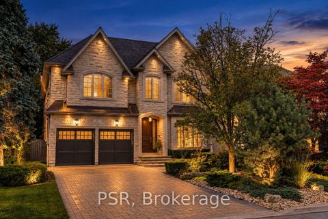 Photo 0 at 94 Munro Boulevard, Windfields, Toronto