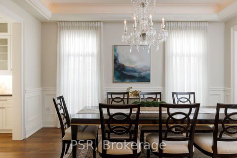 Photo 7 at 94 Munro Boulevard, Windfields, Toronto