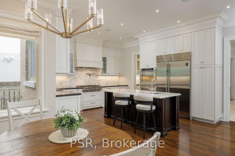 Photo 16 at 94 Munro Boulevard, Windfields, Toronto