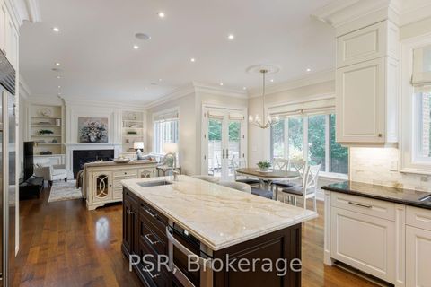 Photo 18 at 94 Munro Boulevard, Windfields, Toronto