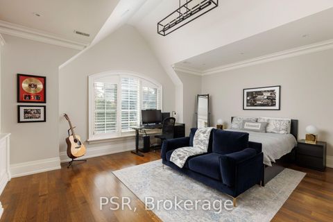 Photo 30 at 94 Munro Boulevard, Windfields, Toronto