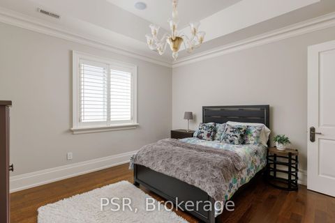 Photo 34 at 94 Munro Boulevard, Windfields, Toronto