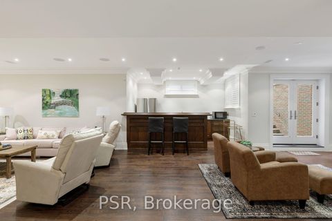 Photo 36 at 94 Munro Boulevard, Windfields, Toronto