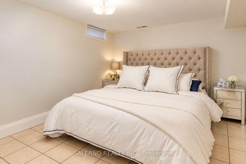 Photo 40 at 192 Veneto Drive, Vaughan Grove, Vaughan