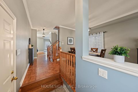 Photo 4 at 23 Battleford Avenue, Vellore Village, Vaughan