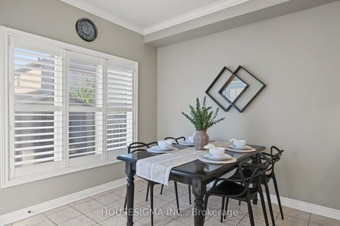 Photo 15 at 23 Battleford Avenue, Vellore Village, Vaughan