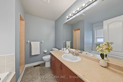 Photo 26 at 23 Battleford Avenue, Vellore Village, Vaughan