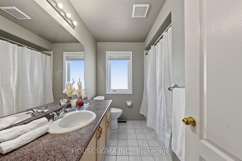 Photo 30 at 23 Battleford Avenue, Vellore Village, Vaughan