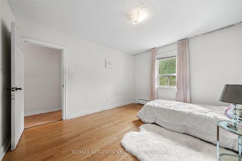 Photo 14 at 68 Elfreda Boulevard, Birchmount, Toronto