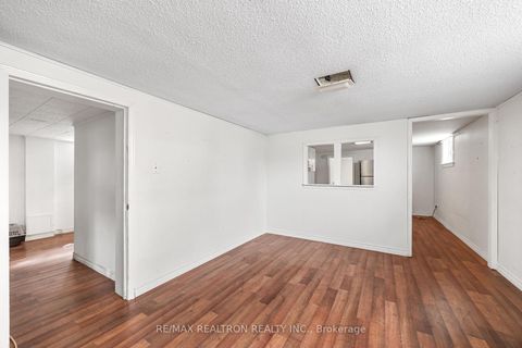 Photo 28 at 68 Elfreda Boulevard, Birchmount, Toronto