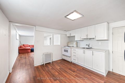 Photo 31 at 68 Elfreda Boulevard, Birchmount, Toronto