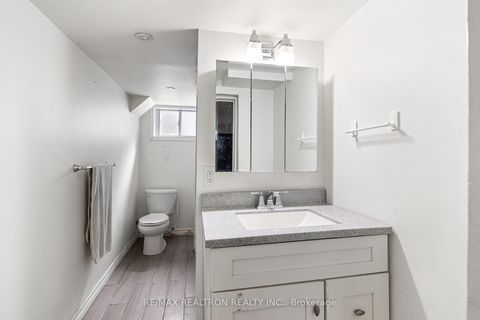 Photo 32 at 68 Elfreda Boulevard, Birchmount, Toronto