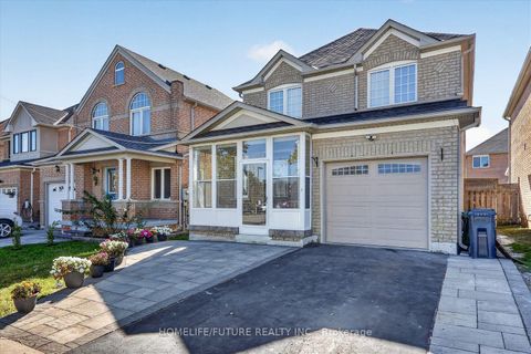 Photo 2 at 23 Seasons Drive, Rouge E11, Toronto
