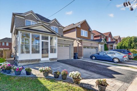 Photo 3 at 23 Seasons Drive, Rouge E11, Toronto