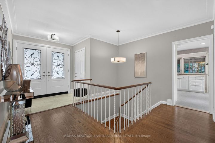Photo 16 at 22 Brucedale Crescent, Bayview Village, Toronto