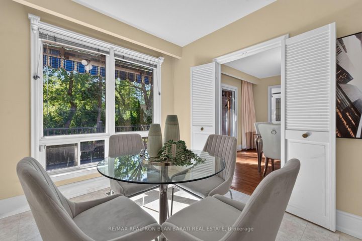 Photo 21 at 22 Brucedale Crescent, Bayview Village, Toronto