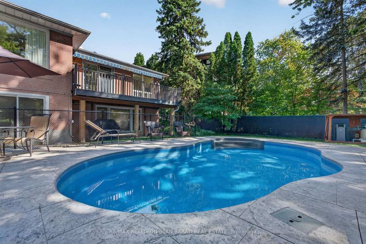 Photo 44 at 22 Brucedale Crescent, Bayview Village, Toronto