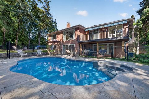 Photo 40 at 22 Brucedale Crescent, Bayview Village, Toronto