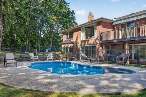 Photo 41 at 22 Brucedale Crescent, Bayview Village, Toronto