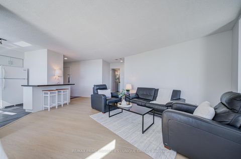 Photo 8 at 301 - 250 Queens Quay W, Waterfront Communities C1, Toronto