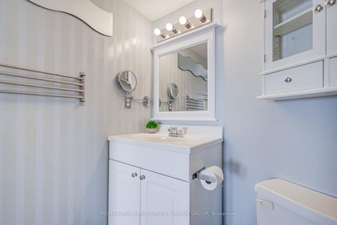 Photo 27 at 301 - 250 Queens Quay W, Waterfront Communities C1, Toronto