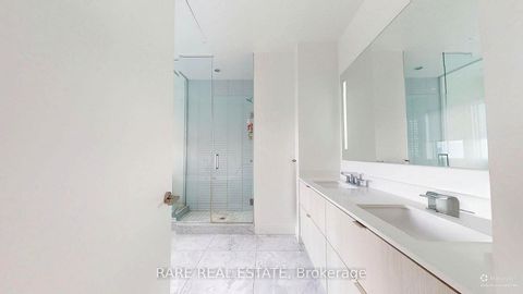 Photo 11 at 6111 - 7 Grenville Street, Bay Street Corridor, Toronto
