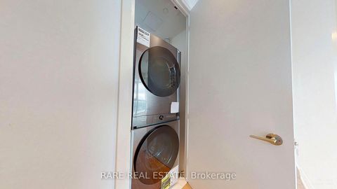 Photo 14 at 6111 - 7 Grenville Street, Bay Street Corridor, Toronto