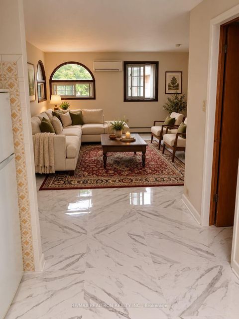Photo 14 at 77 Chiswick Avenue, Amesbury, Toronto