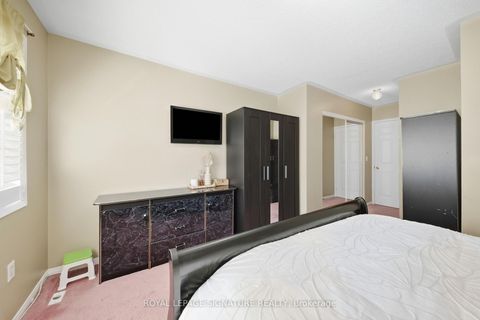 Photo 15 at 552 - 83 Mondeo Drive, Dorset Park, Toronto