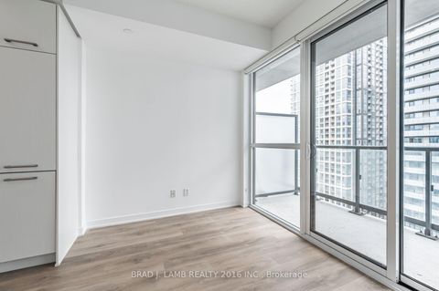 Photo 12 at 2810 - 87 Peter Street, Waterfront Communities C1, Toronto