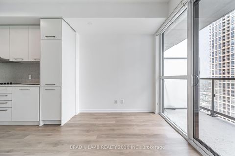 Photo 16 at 2810 - 87 Peter Street, Waterfront Communities C1, Toronto