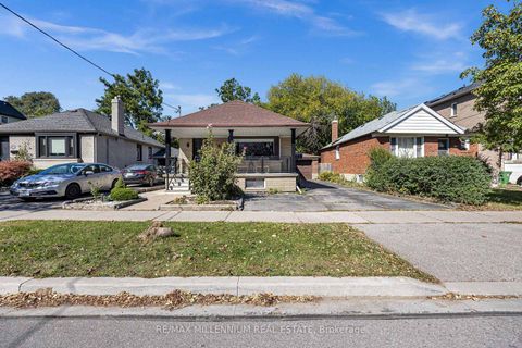 Photo 40 at 16 Sultana Avenue, Lawrence, Toronto