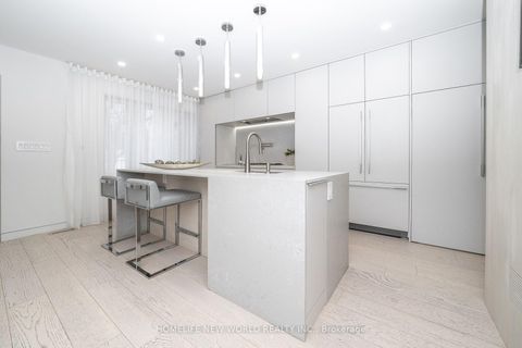Photo 6 at 30 Carling Avenue, Junction, Toronto