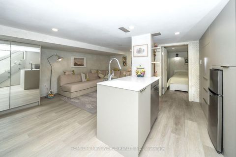 Photo 29 at 30 Carling Avenue, Junction, Toronto
