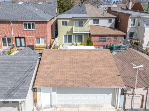 Photo 43 at 30 Carling Avenue, Junction, Toronto