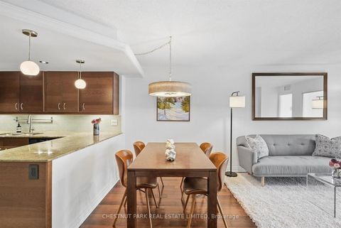 Photo 5 at 211 - 65 Scadding Avenue, Waterfront Communities C8, Toronto