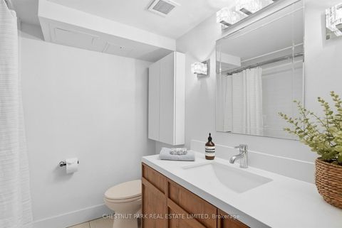 Photo 16 at 211 - 65 Scadding Avenue, Waterfront Communities C8, Toronto
