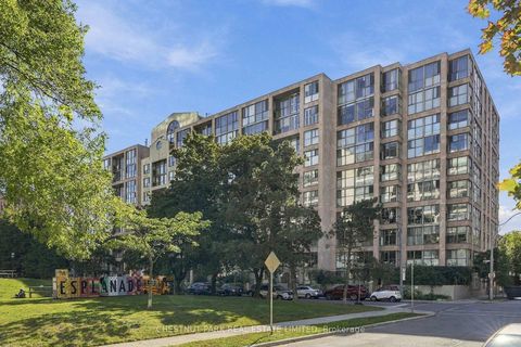 Photo 23 at 211 - 65 Scadding Avenue, Waterfront Communities C8, Toronto
