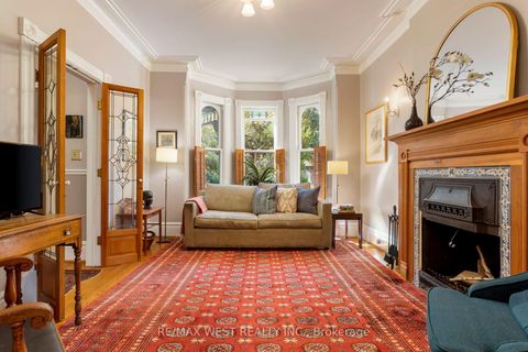 Photo 6 at 195 Dunn Avenue, South Parkdale, Toronto