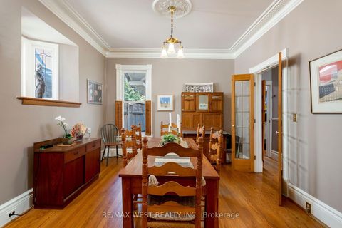 Photo 7 at 195 Dunn Avenue, South Parkdale, Toronto