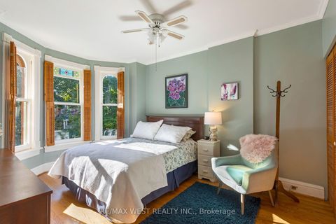 Photo 15 at 195 Dunn Avenue, South Parkdale, Toronto