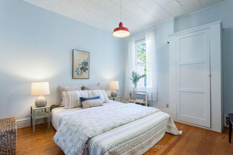 Photo 17 at 195 Dunn Avenue, South Parkdale, Toronto