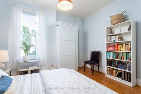 Photo 18 at 195 Dunn Avenue, South Parkdale, Toronto