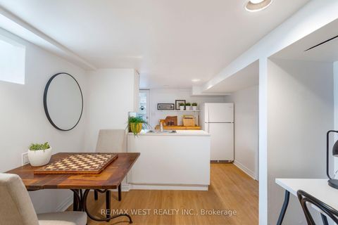 Photo 27 at 195 Dunn Avenue, South Parkdale, Toronto