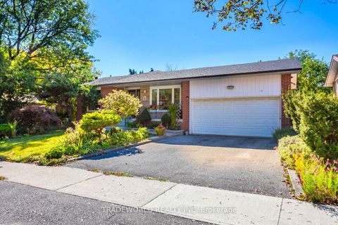Photo 1 at 70 Fulbert Crescent, Malvern West, Toronto