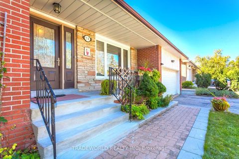 Photo 3 at 70 Fulbert Crescent, Malvern West, Toronto